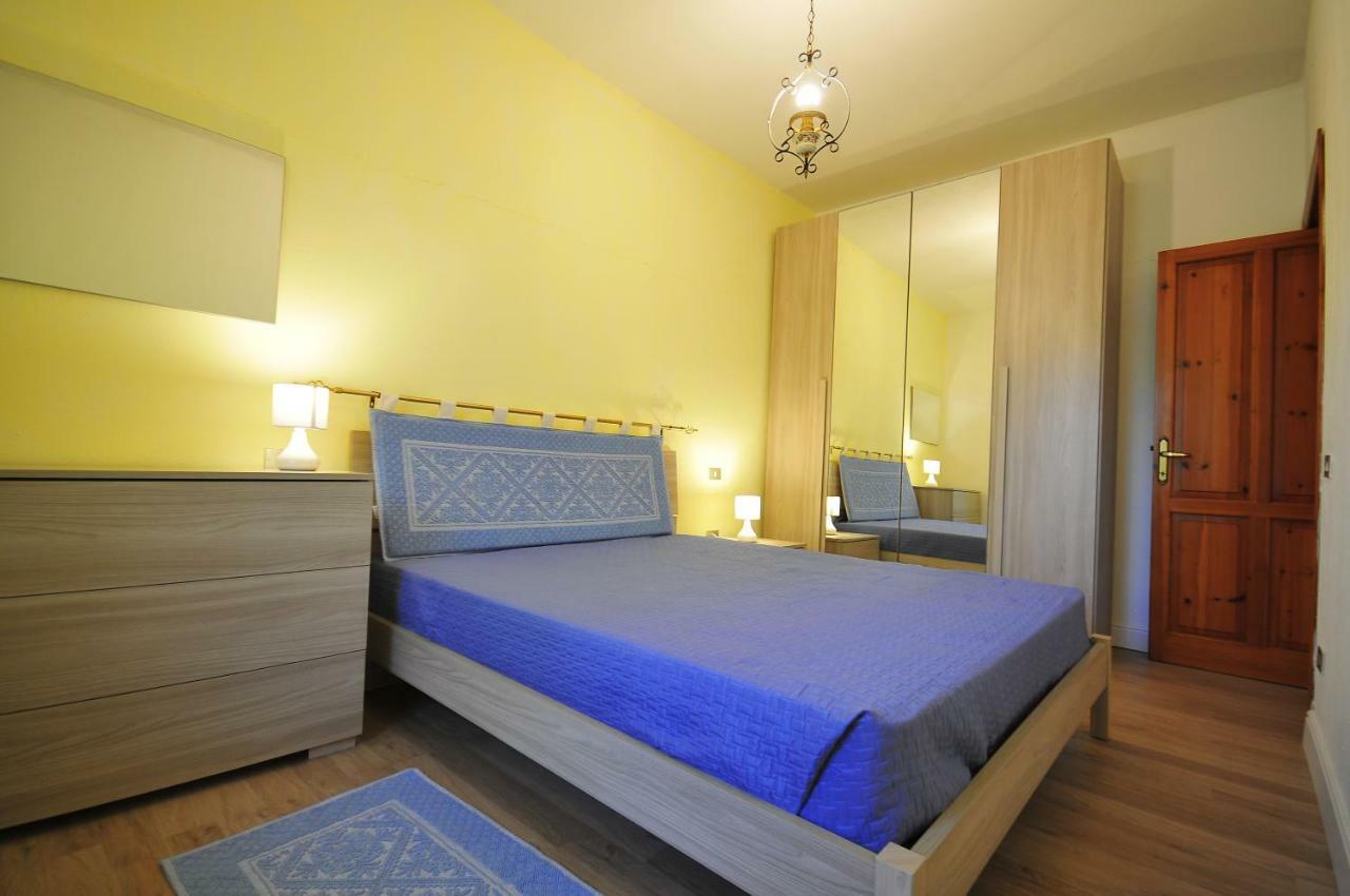 Residenza I Melograni Vila Porto Ottiolu Exterior foto
