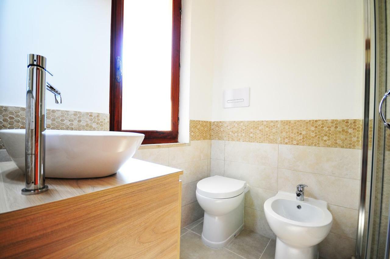 Residenza I Melograni Vila Porto Ottiolu Exterior foto