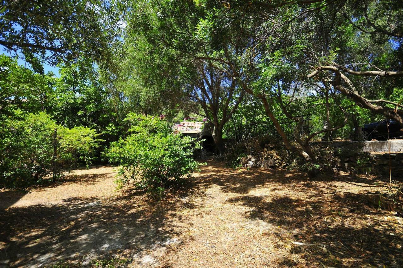 Residenza I Melograni Vila Porto Ottiolu Exterior foto
