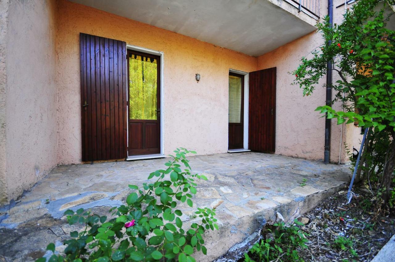 Residenza I Melograni Vila Porto Ottiolu Exterior foto